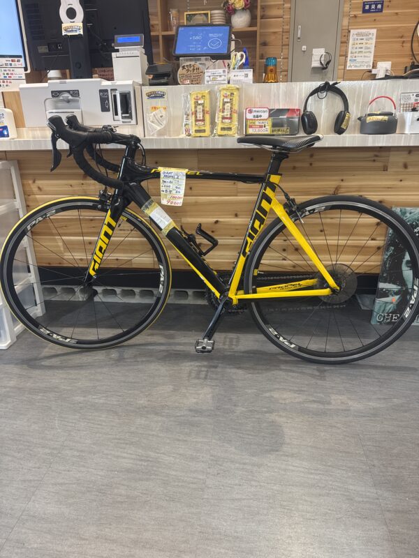 ロードバイク GIANT 自転車0825